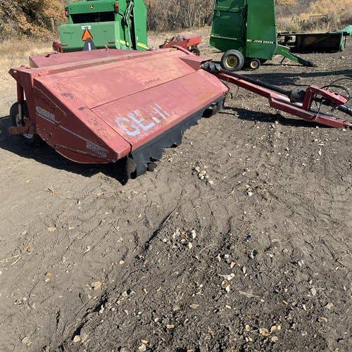 Used Gehl 2365 Hay Cutting parts.