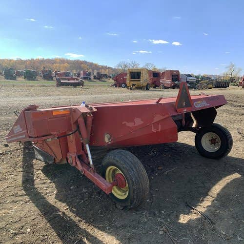 Used Gehl 2365 Hay Cutting parts.