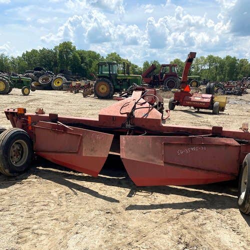 Used Gehl 2415 Hay Cutting parts.