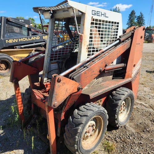Used Gehl 3510 Skid Steer Loader parts.