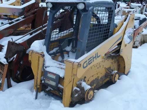 Used Gehl 4240 Skid Steer Loader parts.