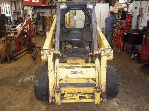 Used Gehl 4525 Skid Steer Loader parts.