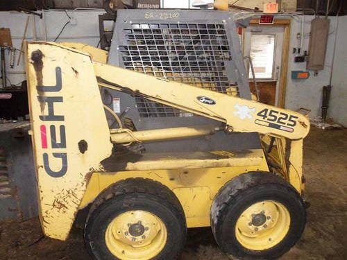 Used Gehl 4525 Skid Steer Loader parts.