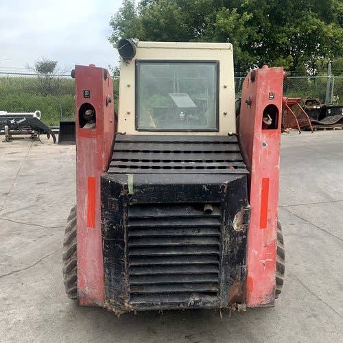 Used Gehl 4610 Skid Steer Loader parts.