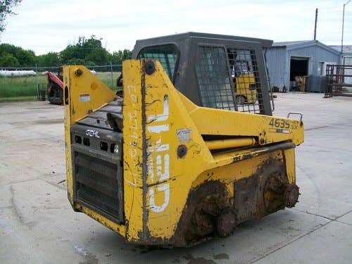 Used Gehl 4635 Skid Steer Loader parts.