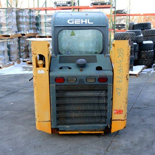 Used Gehl 4640 Skid Steer Loader parts.