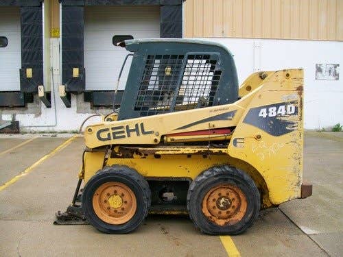 Used Gehl 4840 Skid Steer Loader parts.