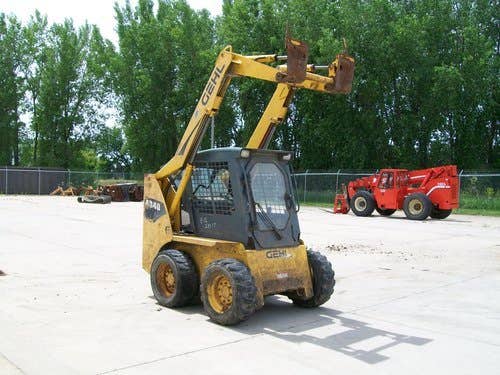 Used Gehl 4840 Skid Steer Loader parts.