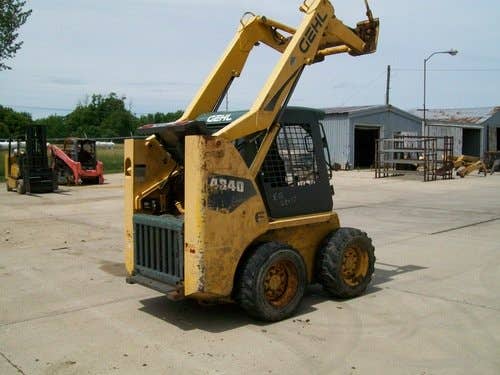 Used Gehl 4840 Skid Steer Loader parts.