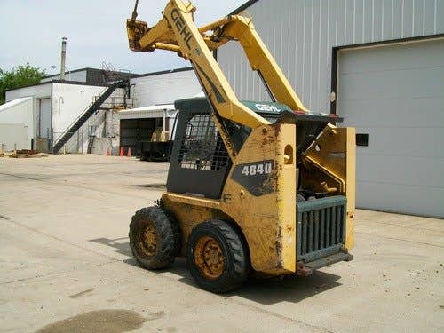 Used Gehl 4840 Skid Steer Loader parts.