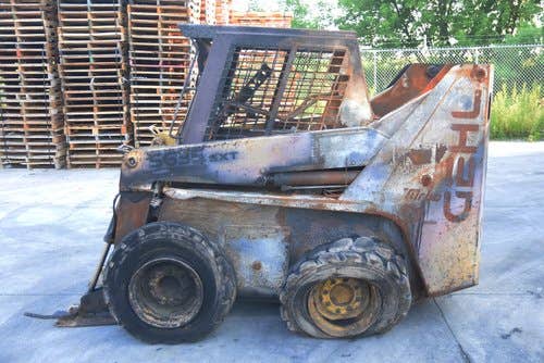 2003 Used Gehl 5635 Skid Steer Loader parts.