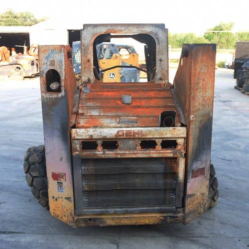 2003 Used Gehl 5635 Skid Steer Loader parts.