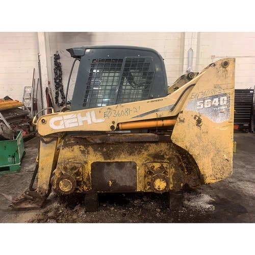 Used Gehl 5640 Skid Steer Loader parts.