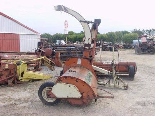 Used Gehl 72 Harvester parts.