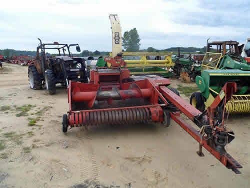Used Gehl 760 Harvester parts.