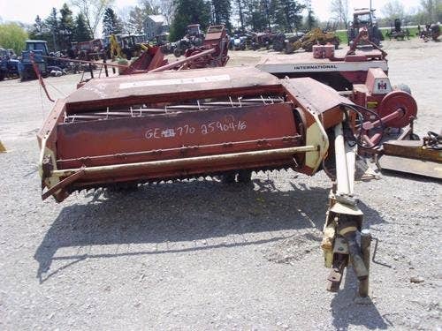 Used Gehl 770 Hay Cutting parts.