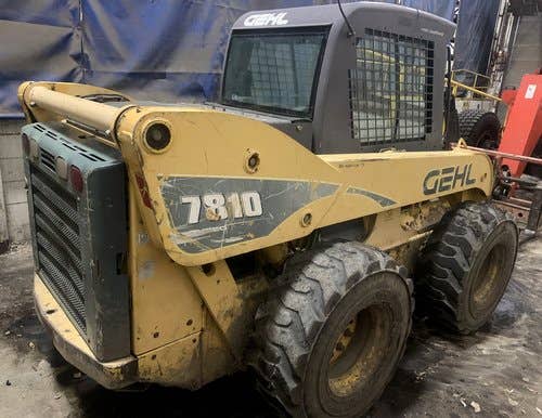 Used Gehl 7810 Skid Steer Loader parts.