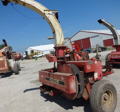 Used Gehl 860 Harvester parts.