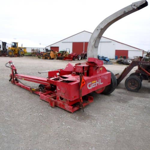 Used Gehl 865 Harvester parts.