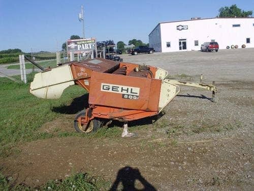Used Gehl 880 Hay Cutting parts.