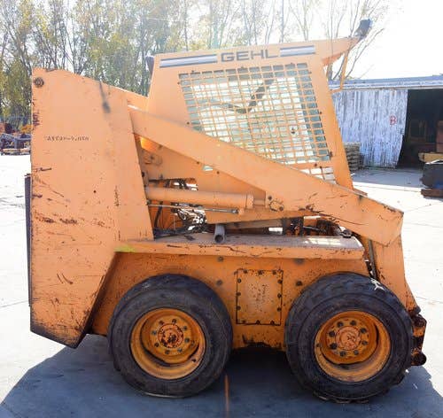Used Gehl SL6625 Skid Steer Loader parts.