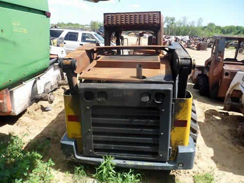 2014 Used Gehl V270 Skid Steer Loader parts.