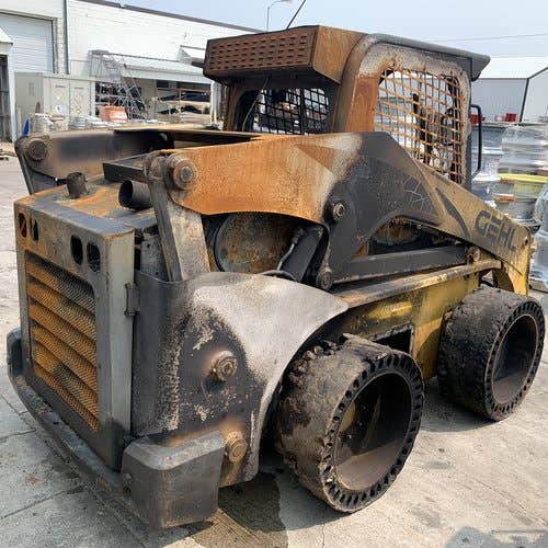 2015 Used Gehl V270 Skid Steer Loader parts.