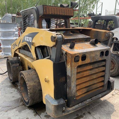 2015 Used Gehl V270 Skid Steer Loader parts.
