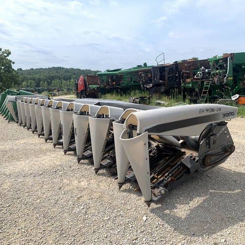 Used 2012 Gleaner 3000 Header Parts Used 2012 Gleaner 3000 Header Parts