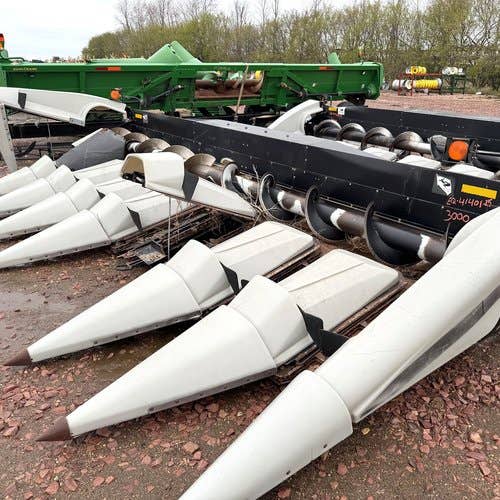 Used Gleaner 3000 Header parts.