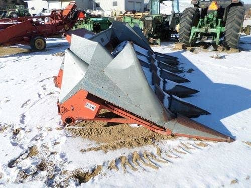 Used Gleaner 630 Header Parts Used Gleaner 630 Header Parts