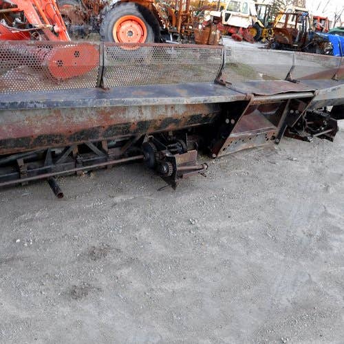 Used Gleaner 830 Header parts.