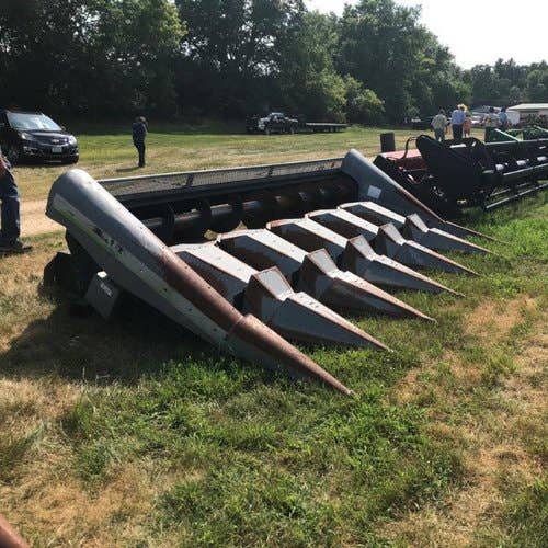 Used Gleaner Hugger Header parts.