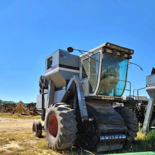 Used Gleaner L3 Combine parts.