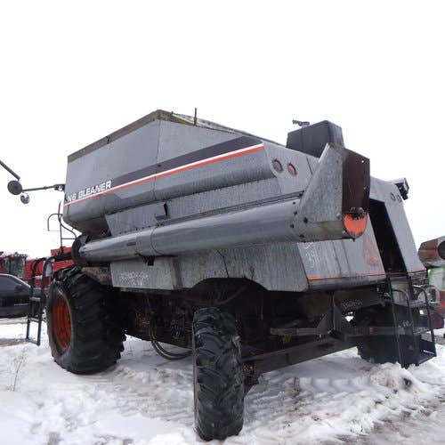 Used Gleaner N6 Combine parts.