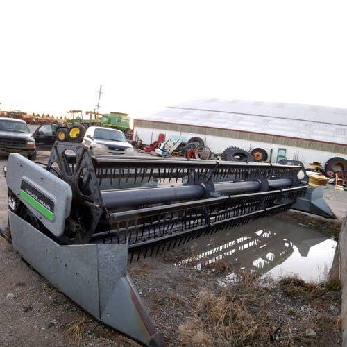 Used Gleaner N6 Header parts.