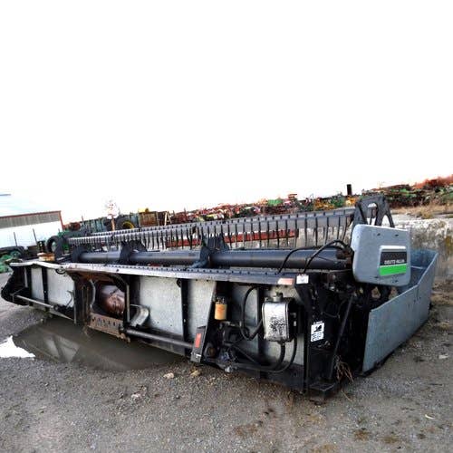Used Gleaner N6 Header parts.