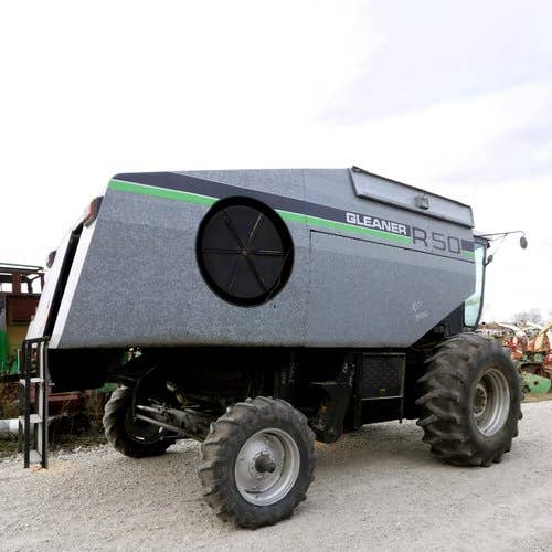 Used Gleaner R50 Combine parts.