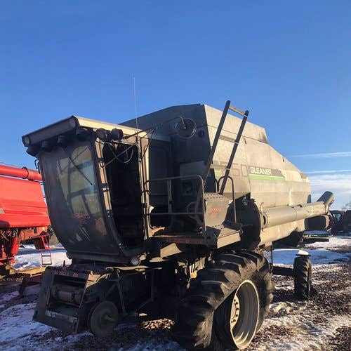 Used Gleaner R50 Combine Parts Used Gleaner R50 Combine Parts