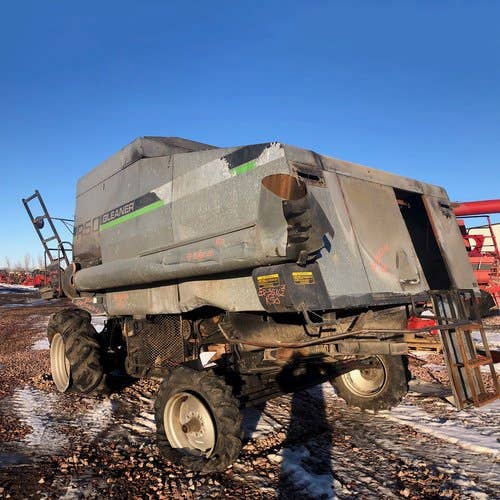 Used Gleaner R50 Combine parts.