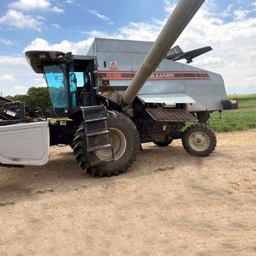 Used Gleaner R52 Combine parts.