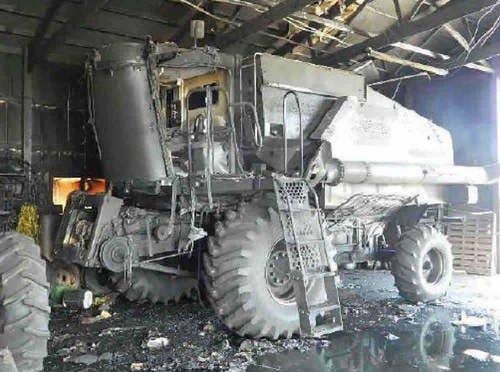 2005 Used Gleaner R55 Combine parts.