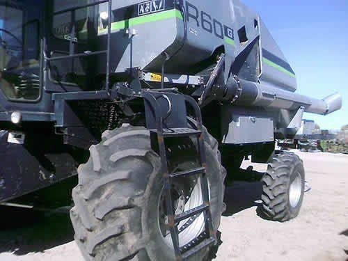 Used Gleaner R60 Combine parts.