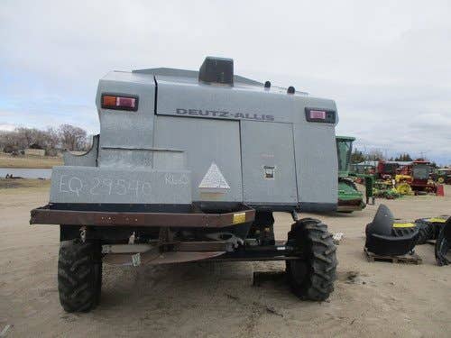 Used Gleaner r60 Combine parts.