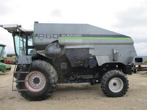 Used Gleaner r60 Combine parts.