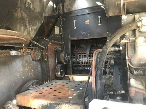 1989 Used Gleaner R60 Combine parts.