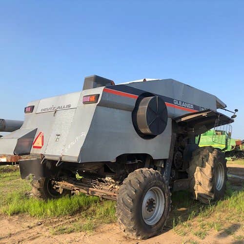 Used Gleaner R60 Combine parts.