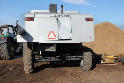 1999 Used Gleaner R62 Combine parts.
