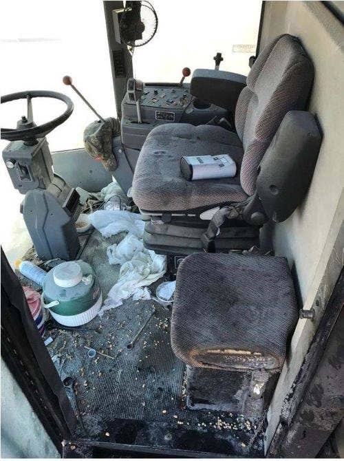 2002 Used Gleaner R62 Combine parts.