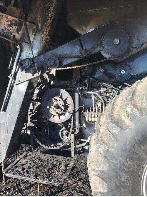 2002 Used Gleaner R62 Combine parts.